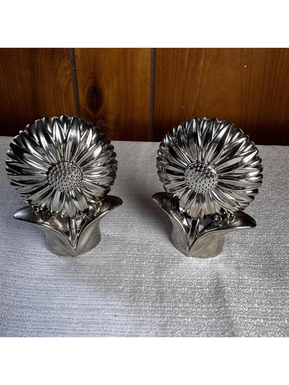 Vintage Godinger Sunflower Salt & Pepper Shakers Silver Tone Pair - Picture 2 of 7